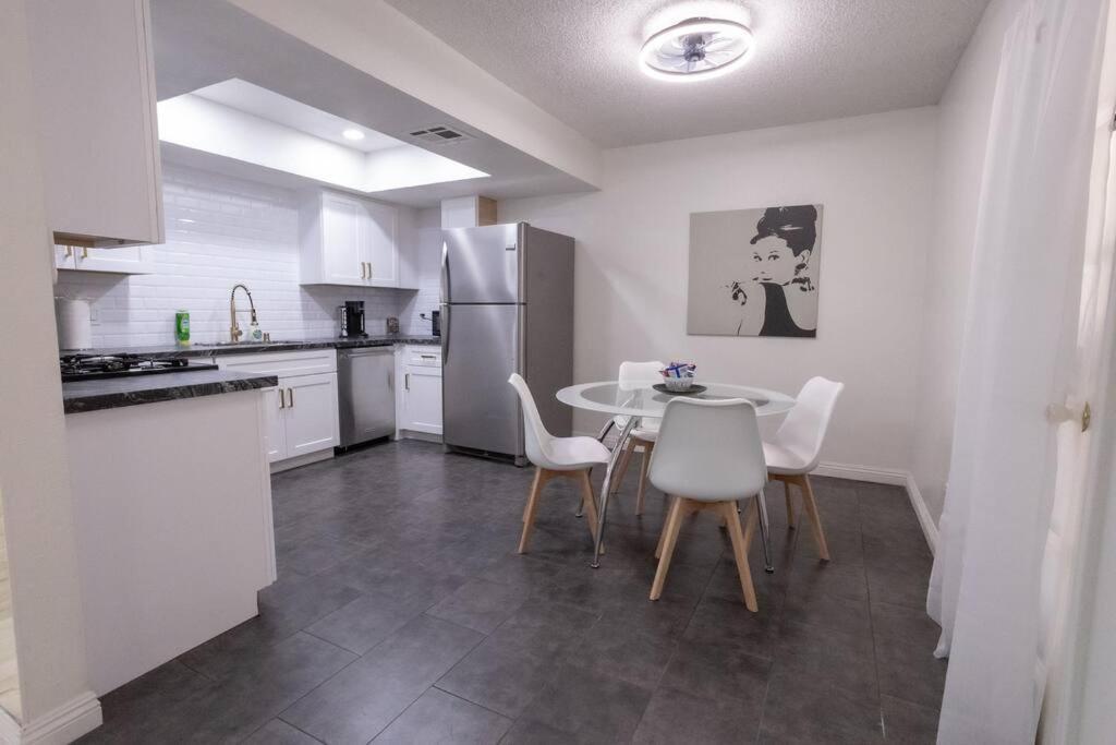2 Bedroom Close To Las Vegas Strip Экстерьер фото