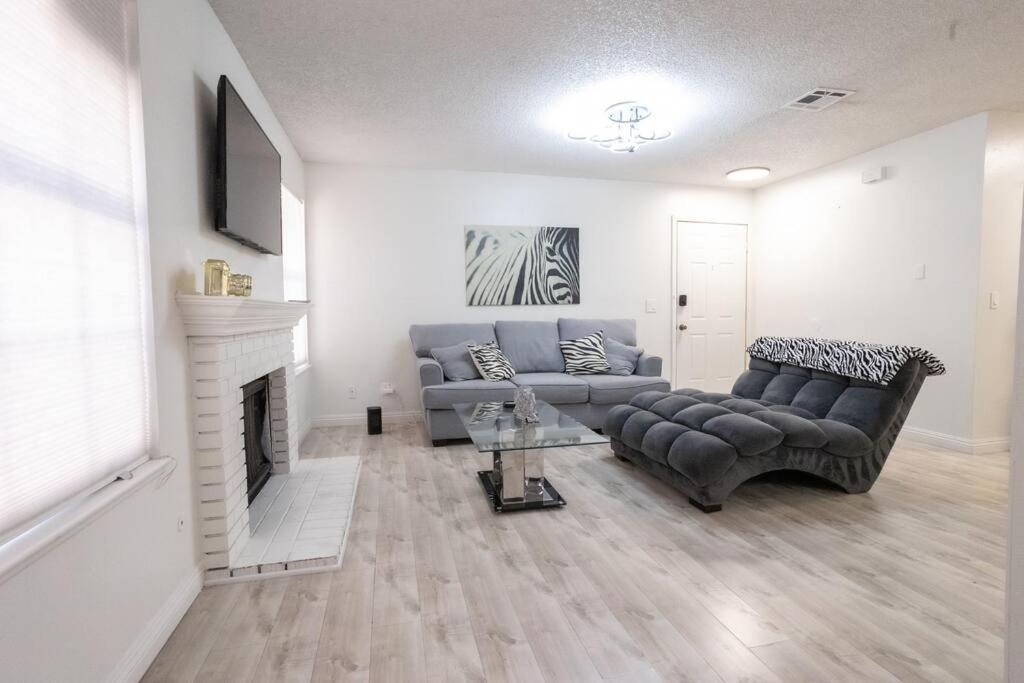 2 Bedroom Close To Las Vegas Strip Экстерьер фото